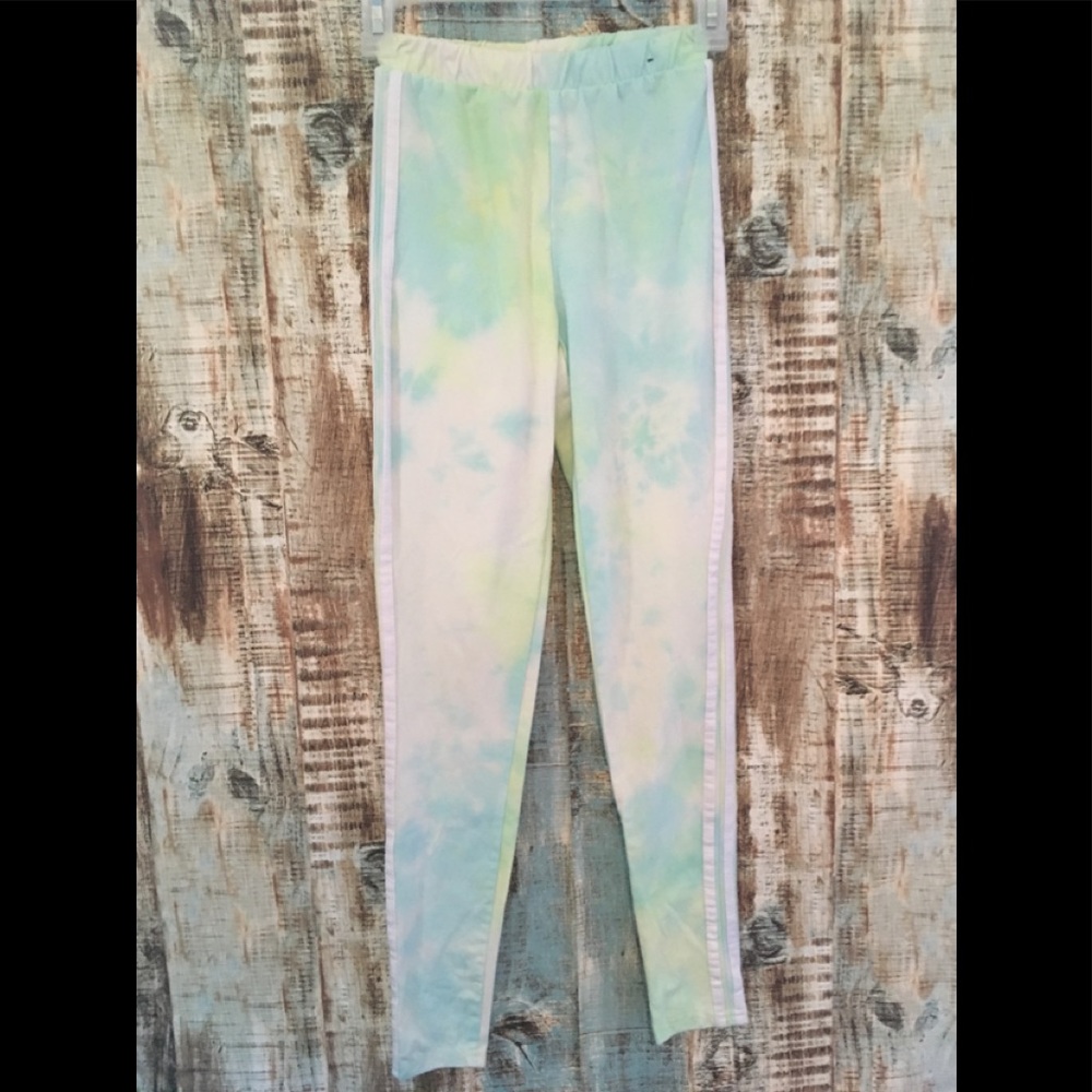 Workout clothes - Picture 2 of 6